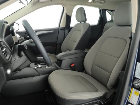 Certified 2020 Ford Escape S image 7