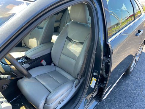 Used 2013 Cadillac XTS Luxury FWD image 14