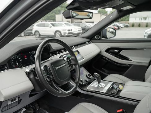 Used 2020 Land Rover Range Rover Evoque SE AWD/4WD image 6