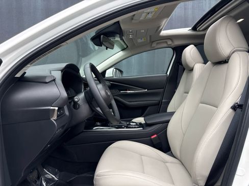 Used 2025 MAZDA CX-30 AWD 2.5 S w/ Preferred Package image 9