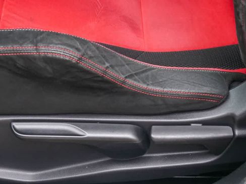 Used 2018 Honda Civic Type R image 19