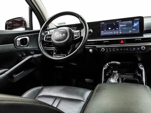 Used 2024 Kia Sorento S w/ Panoramic Sunroof Package FWD image 24