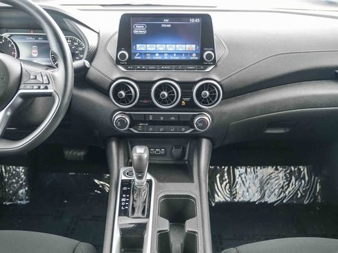 Used 2025 Nissan Sentra SV image 12