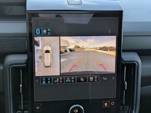New 2026 GMC Yukon XL AT4 Ultimate w/ LPO, Illumination Package AWD/4WD image 24