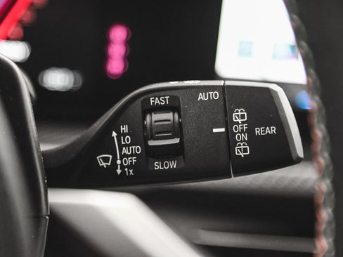Used 2023 BMW XM AWD/4WD image 27