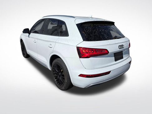Used 2018 Audi Q5 2.0T Premium AWD/4WD image 7