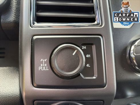 Used 2019 Ford F150 XLT w/ Equipment Group 302A Luxury AWD/4WD image 28