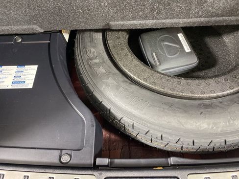 Certified 2022 Lexus RX 450h AWD w/ Luxury Package image 29