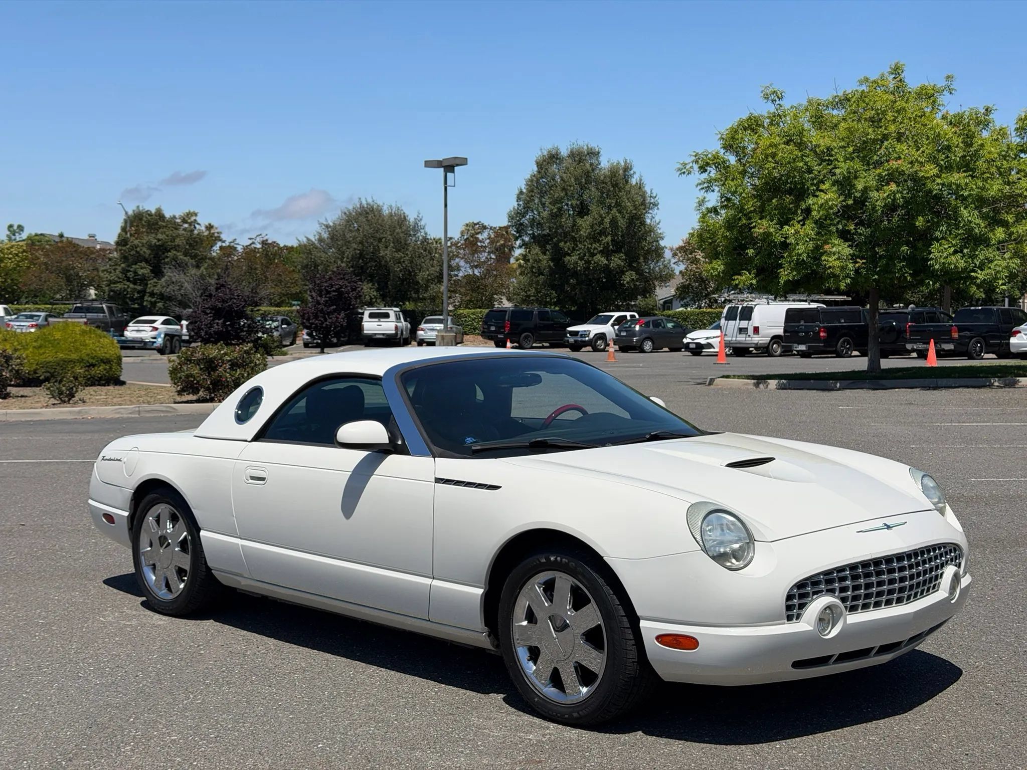 Used 2002 Ford Thunderbird RWD image 7