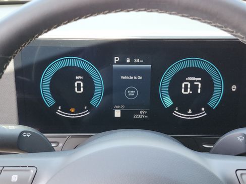 Certified 2025 Hyundai Kona SEL FWD image 10