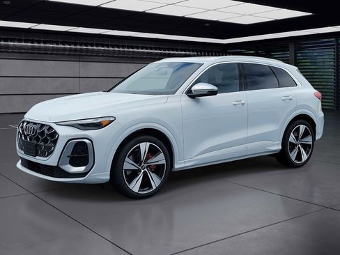 New 2026 Audi SQ5 Premium Plus image 1