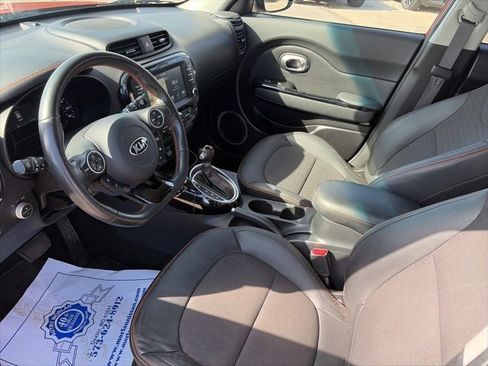 Used 2018 Kia Soul ! w/ Tech Package image 16