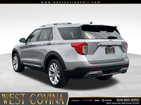 Used 2024 Ford Explorer Platinum w/ Technology Package AWD/4WD image 5