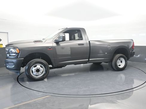 Used 2024 RAM 3500 Tradesman image 2