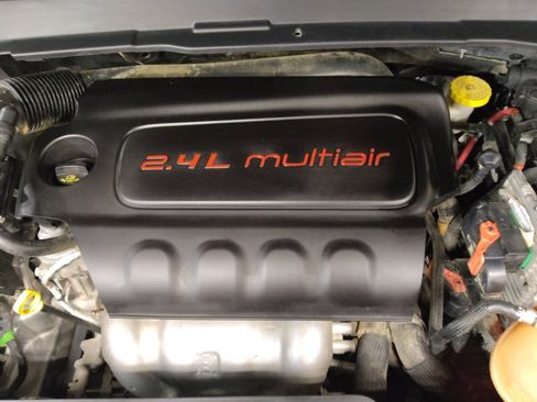 Used 2018 Jeep Compass Sport w/ Tech Group image 30