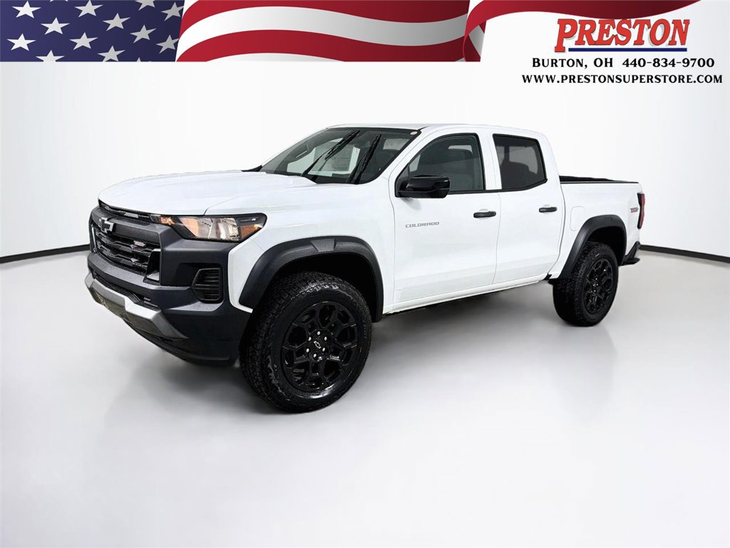 New 2026 Chevrolet Colorado Trail Boss AWD/4WD image 1