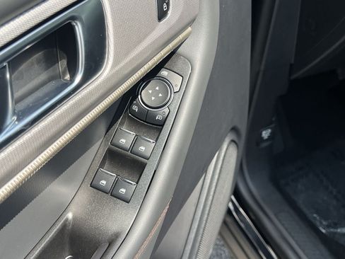 New 2026 Ford Explorer Active w/ Active Comfort Package AWD/4WD image 14
