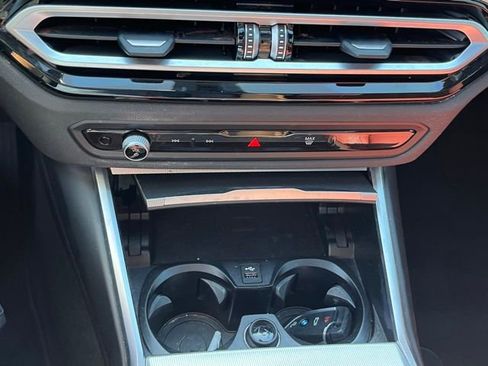 Used 2023 BMW i4 eDrive35 w/ Premium Package image 26