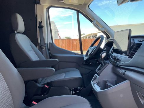 New 2026 Ford Transit 250 148 Medium Roof w/ Load Area Protection Package image 37