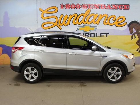Used 2014 Ford Escape SE w/ Equipment Group 201A FWD image 1