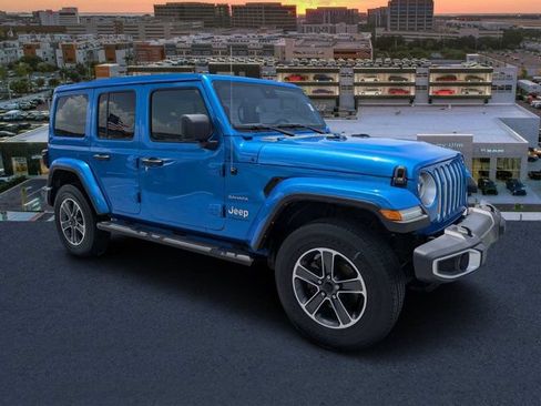 Used 2023 Jeep Wrangler Unlimited Sahara w/ LED Lighting Group AWD/4WD image 1