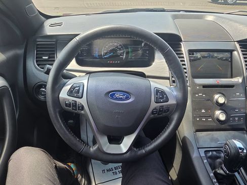 Used 2015 Ford Taurus SEL w/ Equipment Group 201A AWD/4WD image 17