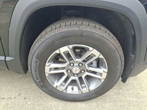 Used 2026 GMC Terrain Elevation w/ Technology Package II AWD/4WD image 4