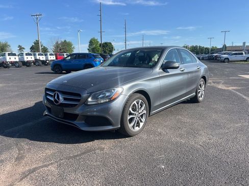 Used 2017 Mercedes-Benz C 300 4MATIC Sedan image 4
