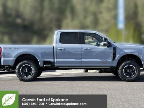 New 2026 Ford F350 Platinum w/ Tremor Off-Road Package AWD/4WD image 9