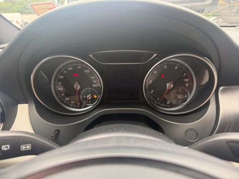 Used 2019 Mercedes-Benz GLA 250 image 19