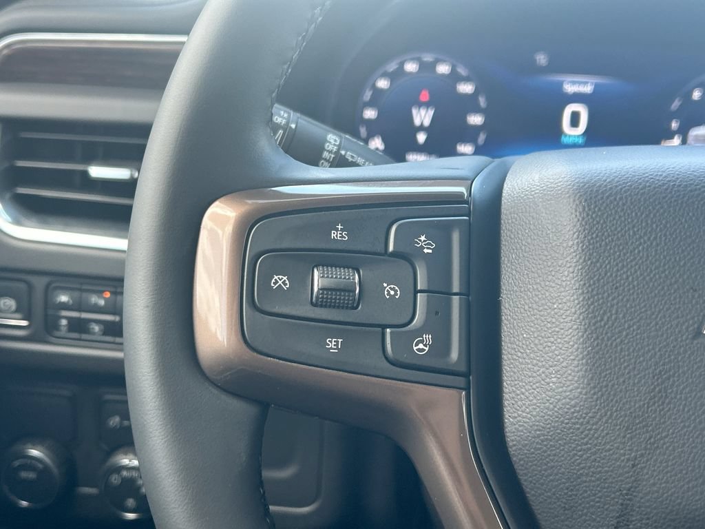 Used 2024 Chevrolet Tahoe High Country RWD image 26