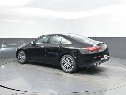 Used 2025 Mercedes-Benz CLA 250 image 8