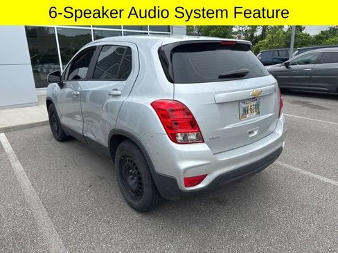 Used 2018 Chevrolet Trax LS FWD image 4