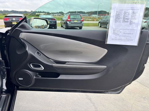 Used 2011 Chevrolet Camaro SS w/ RS Package image 31