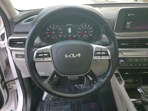 Used 2022 Kia Telluride SX w/ SX Prestige Package image 13