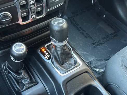 Used 2020 Jeep Wrangler Unlimited Sport S AWD/4WD image 22