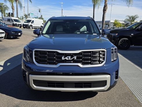 Used 2023 Kia Telluride S w/ S Sunroof Package image 7