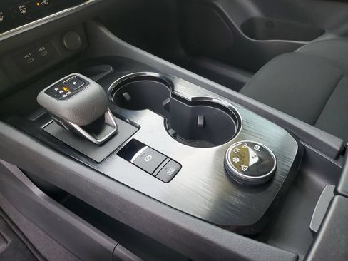 Certified 2025 Nissan Rogue S AWD/4WD image 35