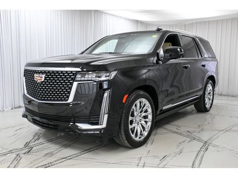 Used 2023 Cadillac Escalade Premium Luxury w/ Performance Package image 4