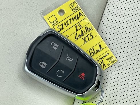 Certified 2025 Cadillac XT5 Premium Luxury w/ LPO, Floor Liner Package image 32