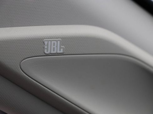 Used 2024 Toyota RAV4 Limited image 30