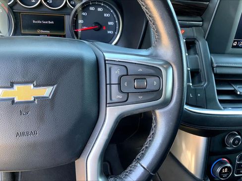 Used 2023 Chevrolet Suburban LS RWD image 20