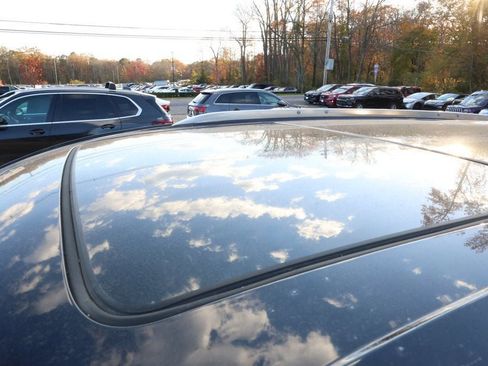 Used 2021 Cadillac XT6 Premium Luxury image 10