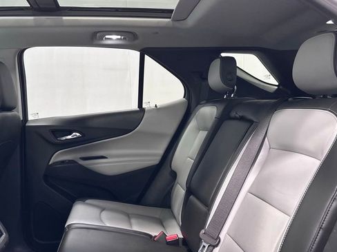 Used 2018 Chevrolet Equinox Premier AWD/4WD image 22