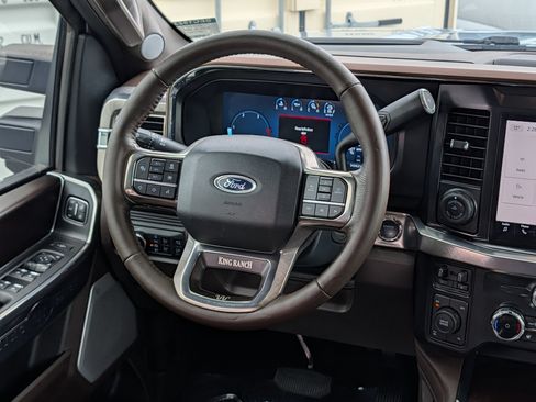Used 2025 Ford F250 King Ranch w/ Chrome Package AWD/4WD image 43