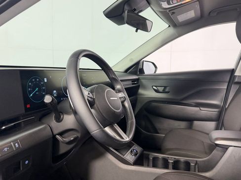 Used 2024 Hyundai Kona SEL FWD image 18