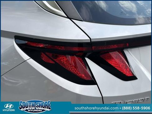 Certified 2024 Hyundai Tucson SE AWD/4WD image 12