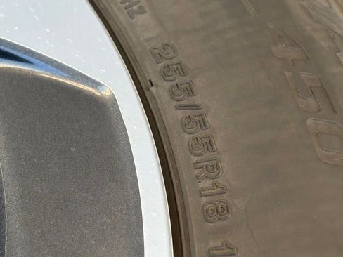 Used 2023 Lexus RZ 450e Premium w/ Technology Package image 8