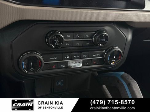 Used 2022 Ford Bronco Wildtrak AWD/4WD image 18