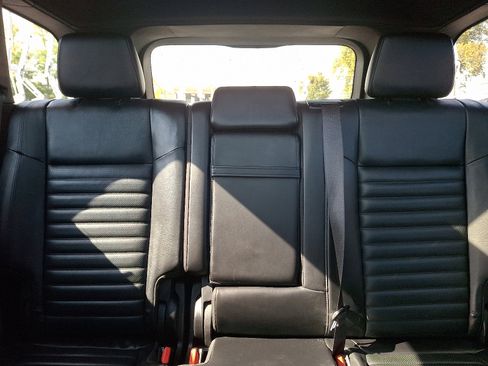 Used 2019 Jeep Grand Cherokee Limited X image 19